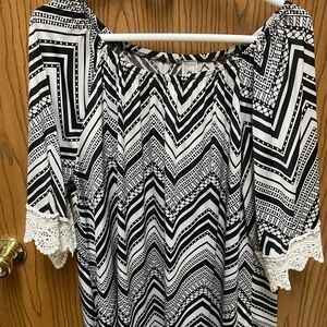 R. Rouge Women's Black and White Blouse